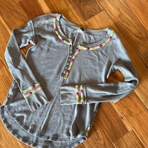 We The Free Rainbow Thermal Henley
Top, size small